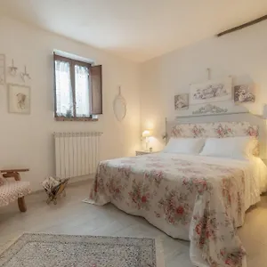  Casa di campagna Renello Italia